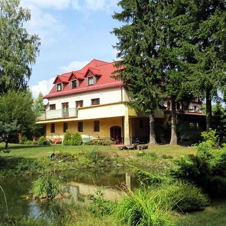 Zadrna Rezydencja Aparthotel Chelmsko Slaskie Exterior photo