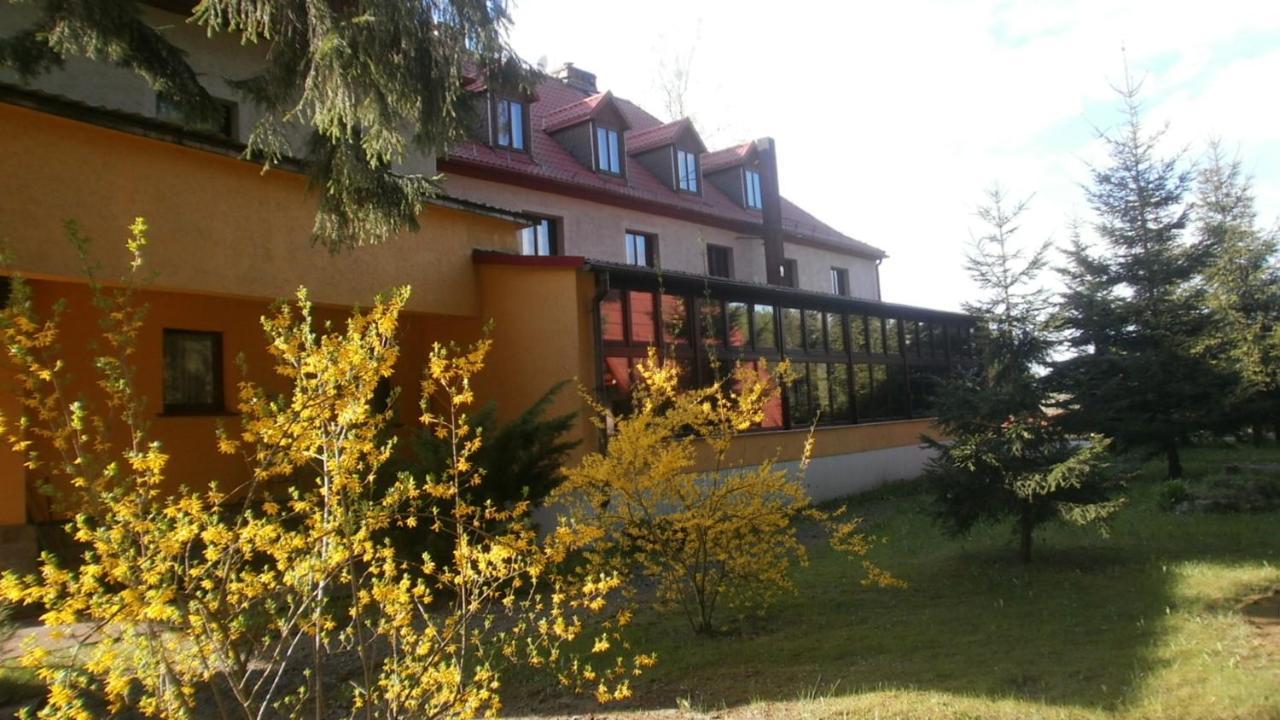 Zadrna Rezydencja Aparthotel Chelmsko Slaskie Exterior photo